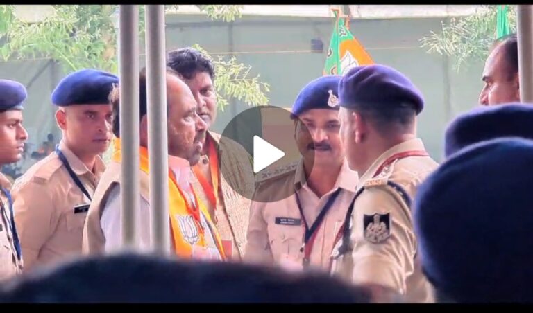 मंत्री गोपाल भार्गव को सुरक्षाकर्मियों ने रोका, नाराज होकर बाहर निकले, कहा- मुख्यमंत्री से करूँगा शिकायत