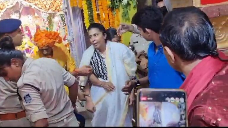 राजघराने की महारानी जितेश्वरी देवी को जुगलकिशोर मंदिर से धक्के मारकर बाहर निकाला, पन्ना के इतिहास में अब तक की सबसे निंदनीय घटना आई सामने