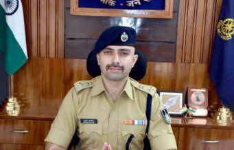 नकली शराब मौतों पर एसपी अनुराग सुजानिया को हटाने की मांग.. जवाबदेही या साजिश?